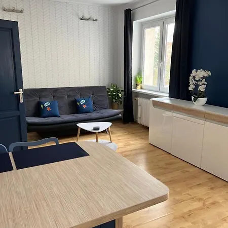 - Nowoczesny I Stylowy Διαμέρισμα *